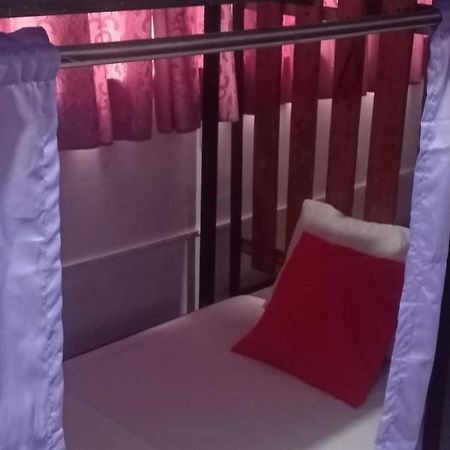 Lojed Sean Bed And Space Pasay Eksteriør bilde