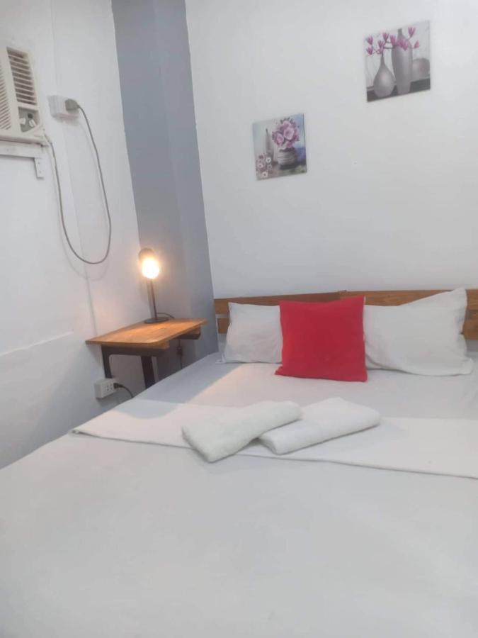 Lojed Sean Bed And Space Pasay Eksteriør bilde